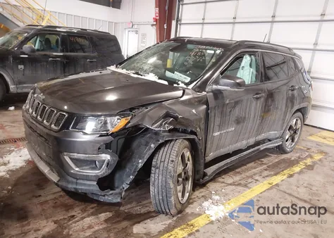 2019 Jeep Compass Limited 4X4 из США, поврежденный, VIN 3C4NJDCB5KT641853